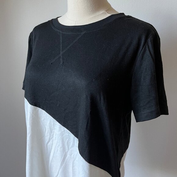 Color-block Black and White Tee - Picture 2 of 5